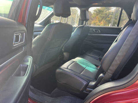 2016 Ford Explorer Sport