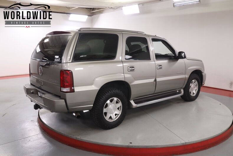 2003 Cadillac Escalade