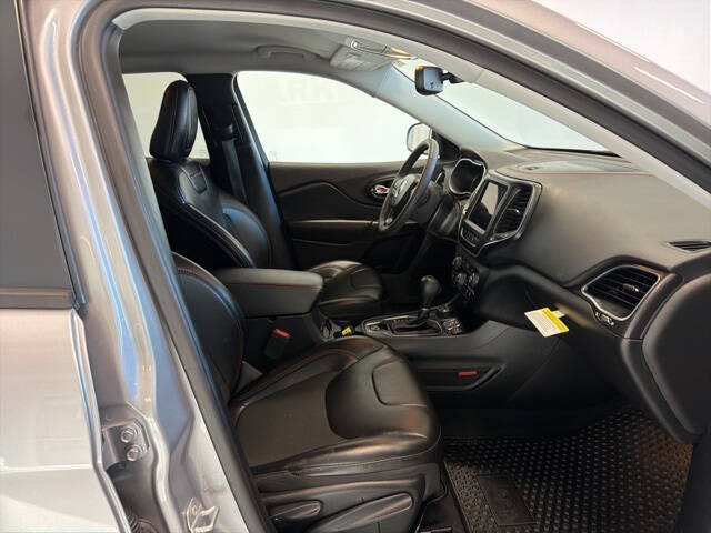 2022 Jeep Cherokee Trailhawk