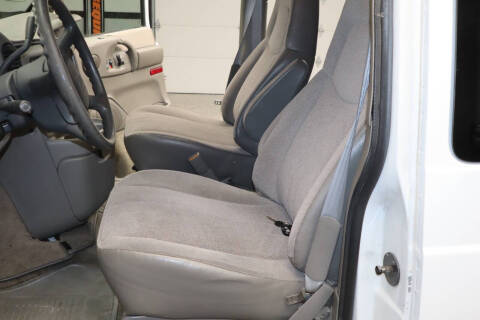 2002 Chevrolet Astro LS