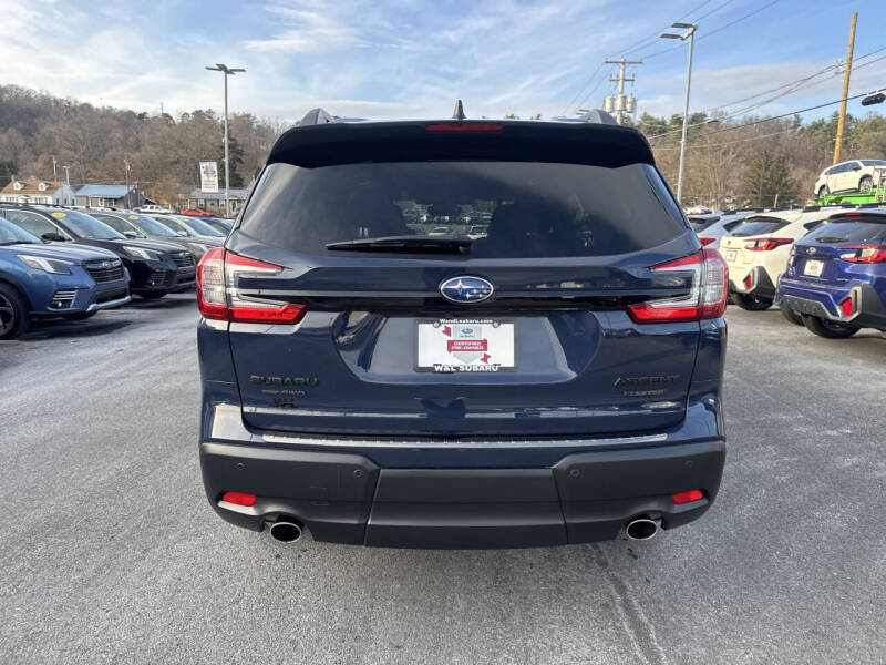 2025 Subaru Ascent Limited Bronze Edition