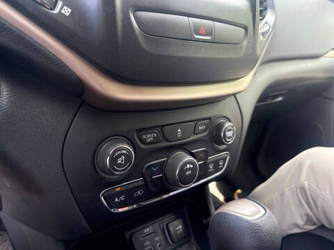2018 Jeep Cherokee Latitude