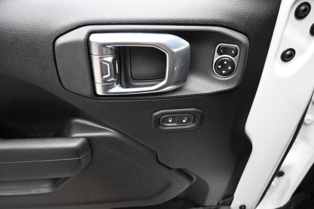 2024 Jeep Gladiator Willys