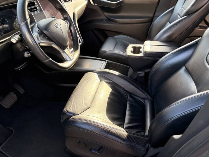 2017 Tesla Model X 75D