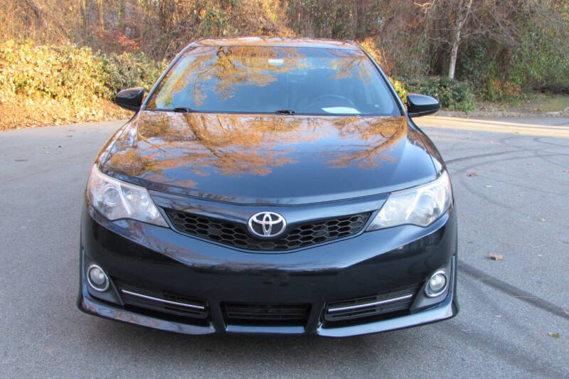 2014 Toyota Camry SE photo 8