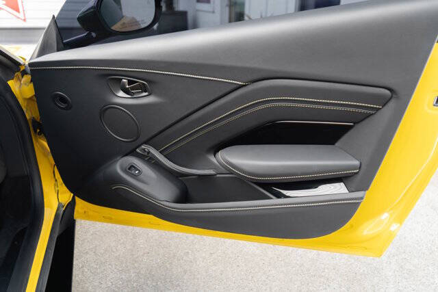 2023 Aston Martin Vantage 33