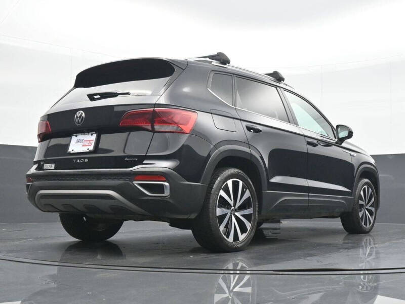 2022 Volkswagen Taos SE 4Motion