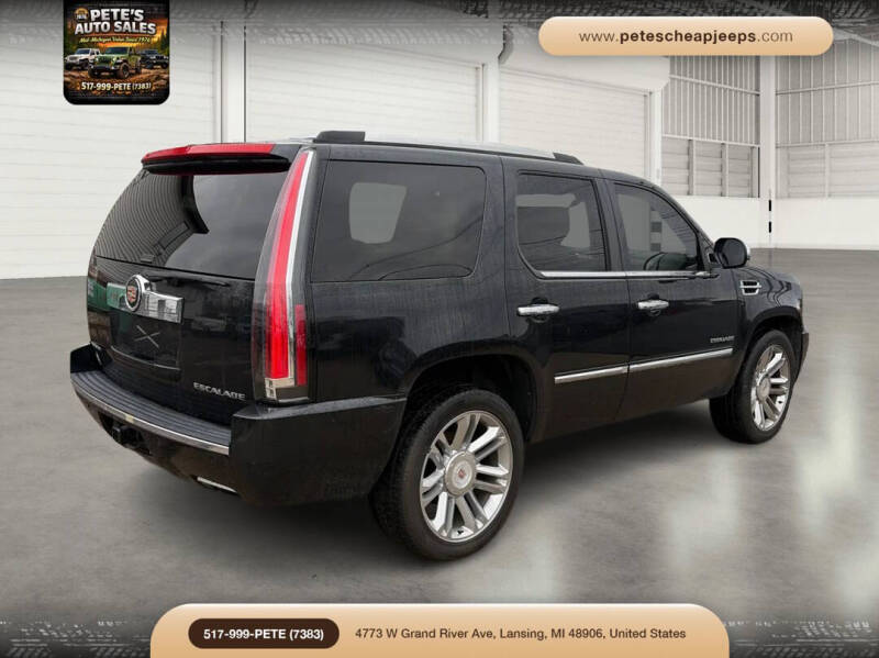 2013 Cadillac Escalade Platinum Edition