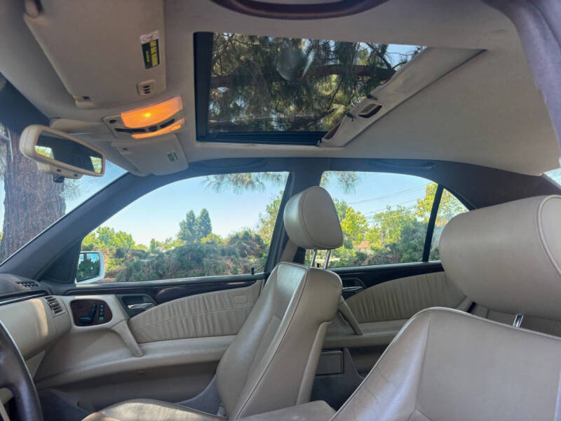 1997 Mercedes-Benz E-Class E 320