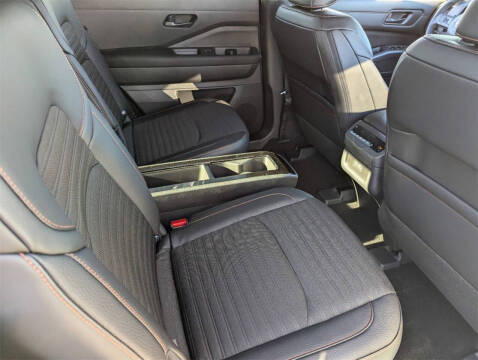 2025 Nissan Pathfinder Rock Creek