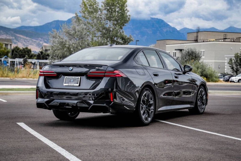 2026 BMW 5 Series 530i xDrive