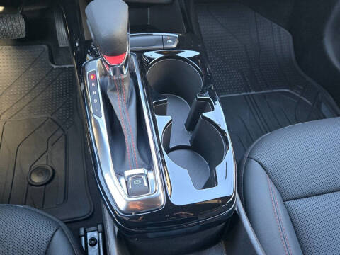 2025 Chevrolet Trax RS