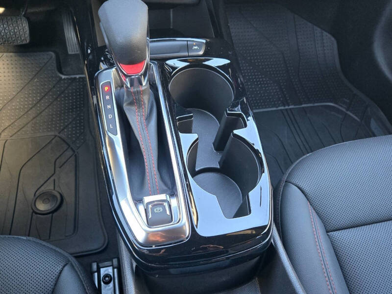 2025 Chevrolet Trax RS