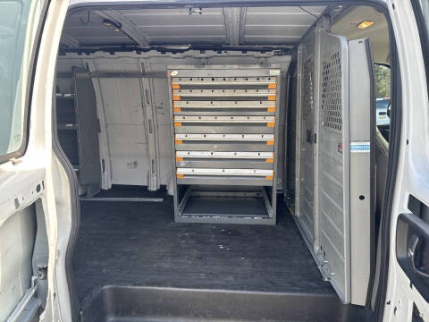 2017 Chevrolet Express 2500