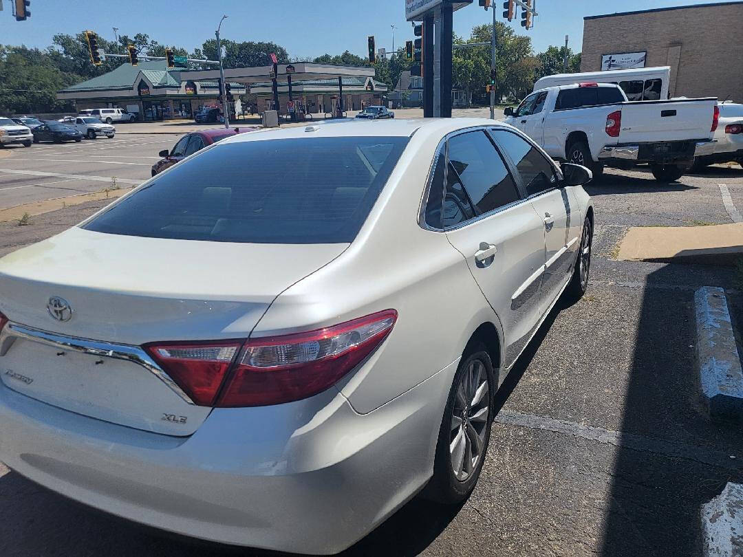 2015 Toyota Camry for sale at QUALITY USED CARS LLC in Salina, KS