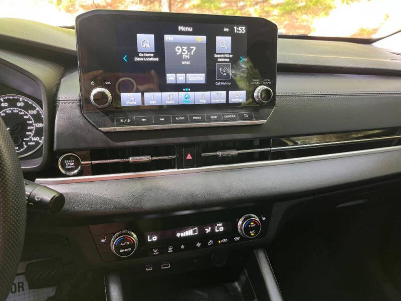 2022 Mitsubishi Outlander SE Launch Edition