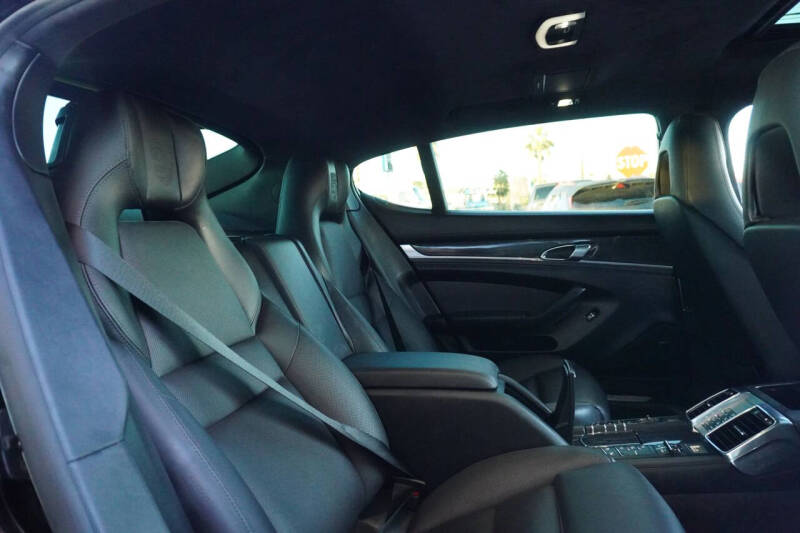 2014 Porsche Panamera Turbo Executive