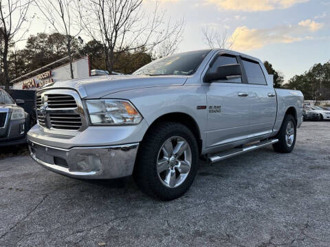 2017 RAM 1500 SLT