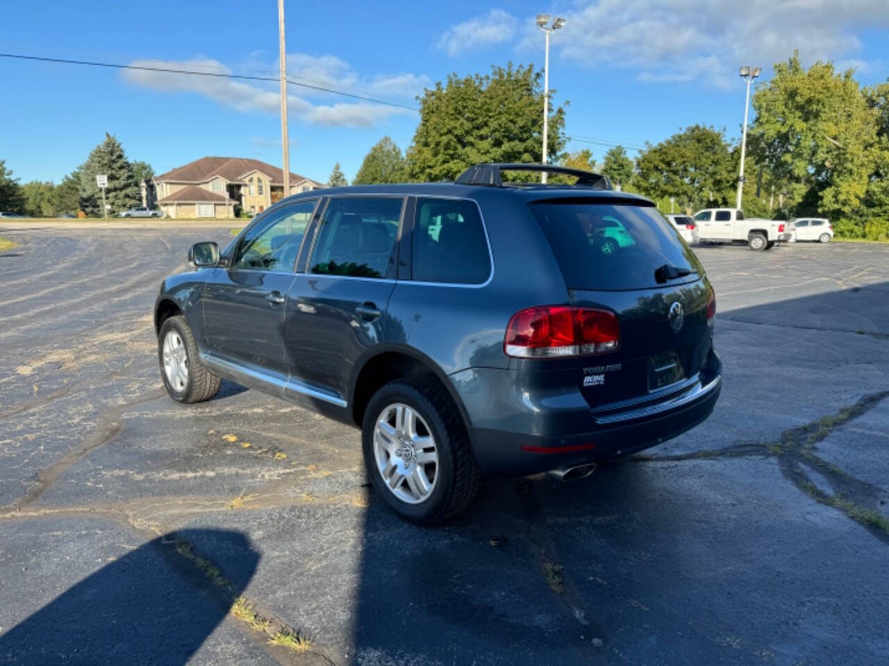 2004 Volkswagen Touareg for sale at BOHL AUTOMOTIVE in Racine, WI