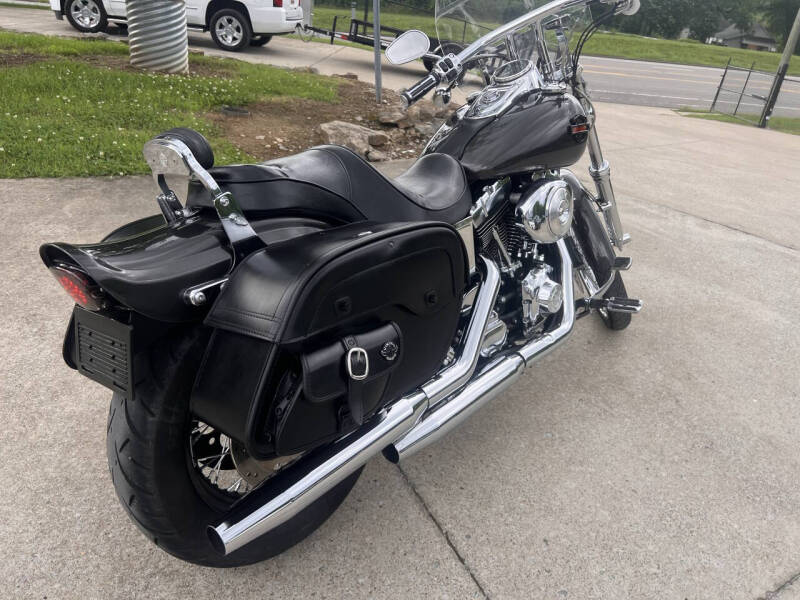2005 Harley-Davidson FXDWGI