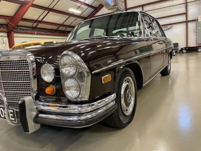 1969 Mercedes-Benz 280-Class
