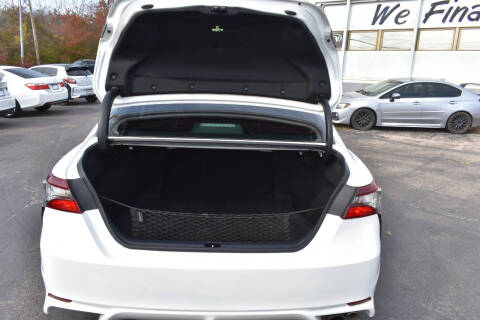 2021 Toyota Camry SE