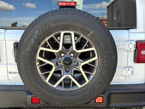 2025 Jeep Wrangler Sahara