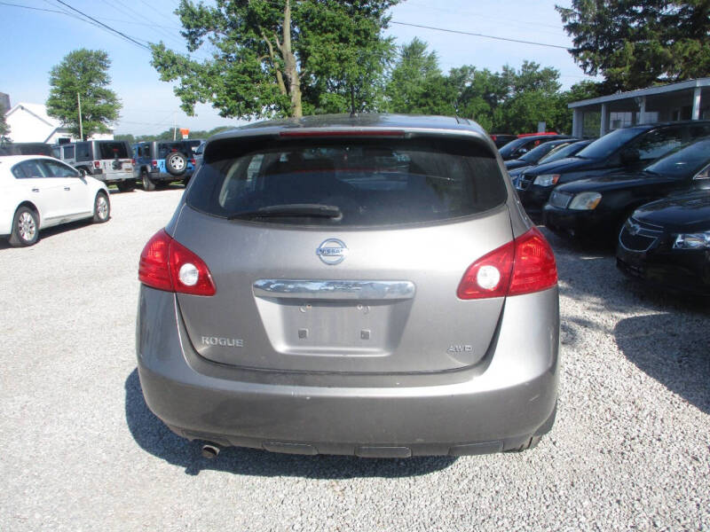 2011 Nissan Rogue SV