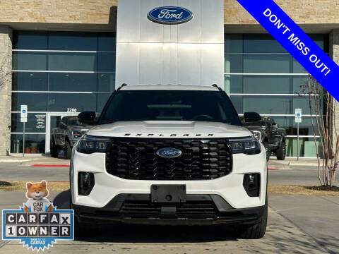 2025 Ford Explorer ST-Line
