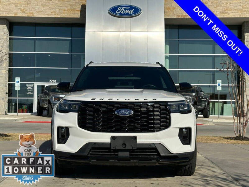 2025 Ford Explorer ST-Line