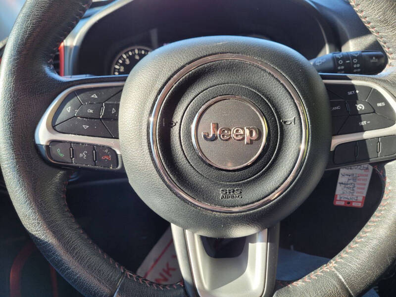 2015 Jeep Renegade Trailhawk