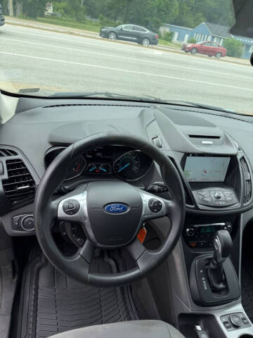 2016 Ford Escape SE