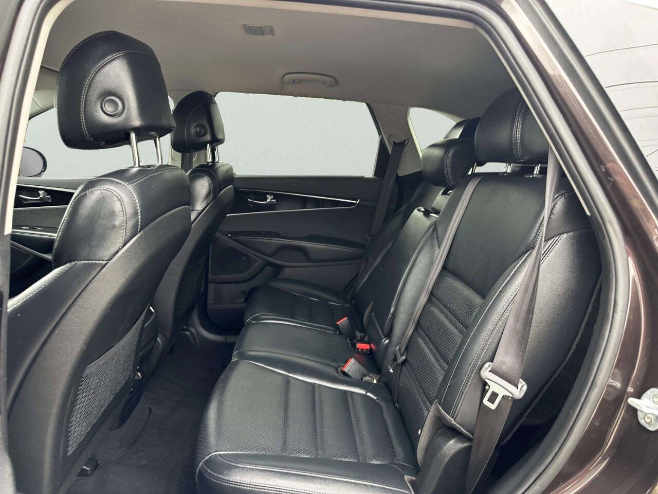 KiaSorento17