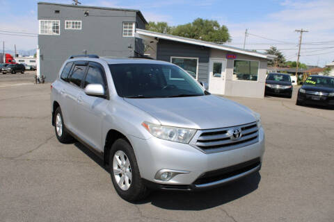 2011 Toyota Highlander for sale at Crown Auto in South Salt Lake UT