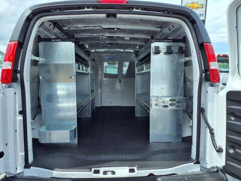 2025 Chevrolet Express 3500