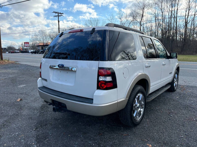 2008 Ford Explorer Eddie Bauer photo 13