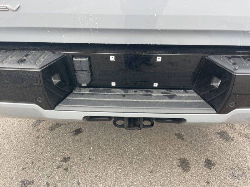 2024 GMC Sierra EV Denali Edition 1