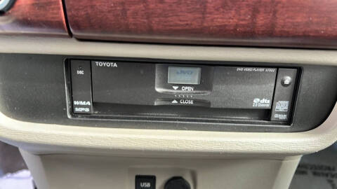 2014 Toyota Sienna Limited 7-Passenger