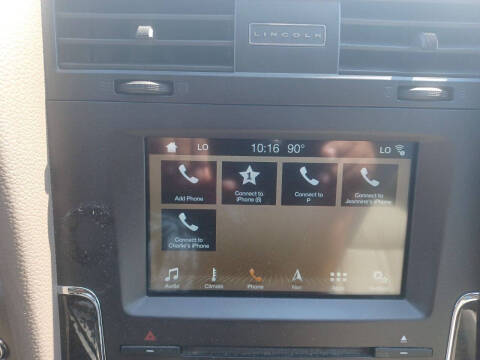 2017 Lincoln Navigator Select