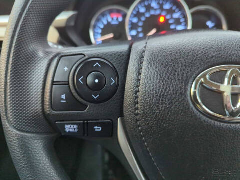 2015 Toyota Corolla LE Plus