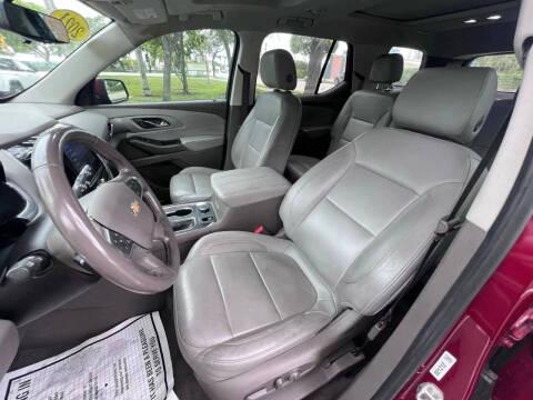 2021 Chevrolet Traverse LT Leather