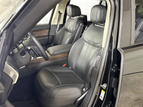 2023 Land Rover Range Rover P530 SE LWB