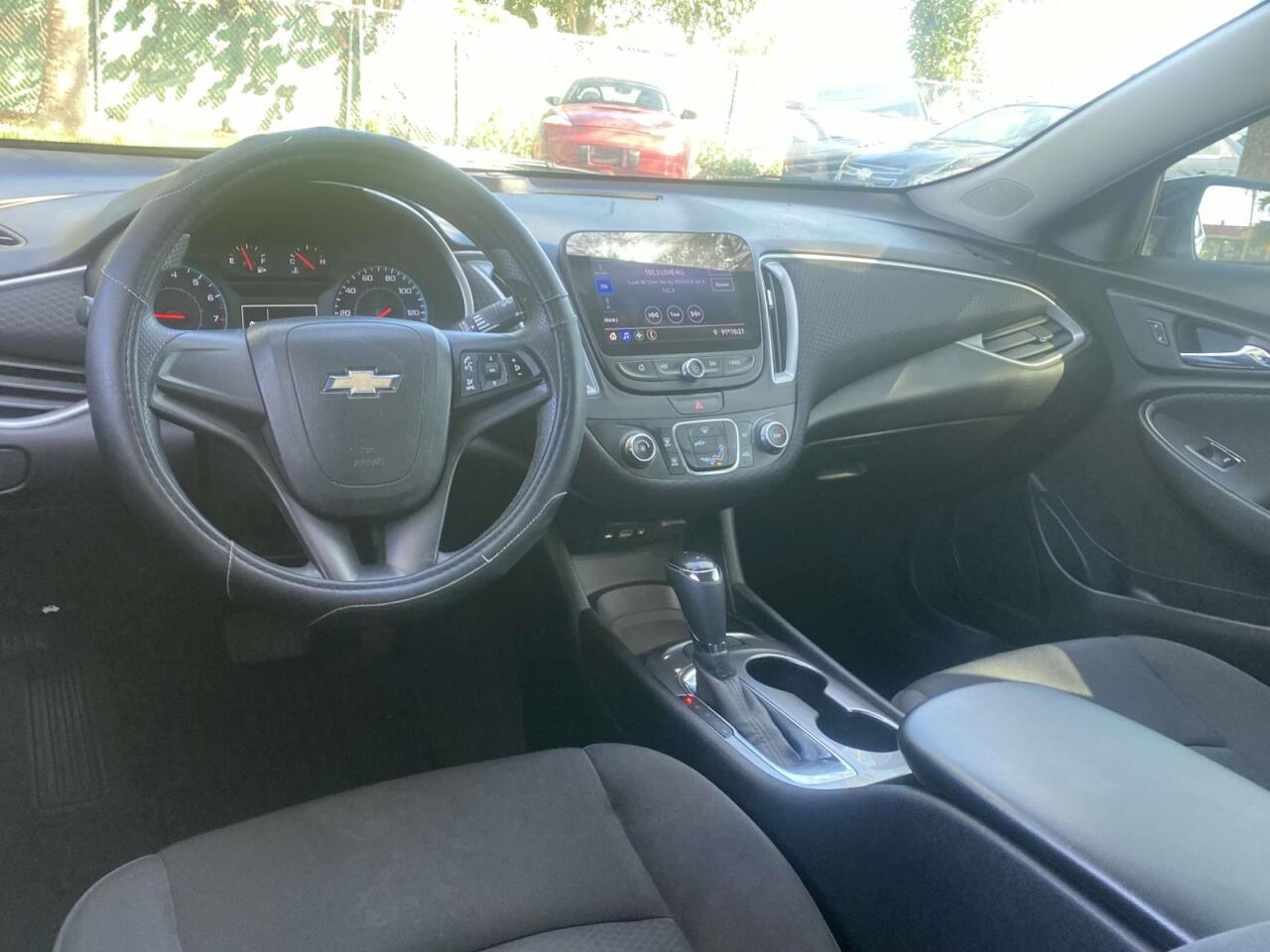 2019 Chevrolet Malibu  - $17,875