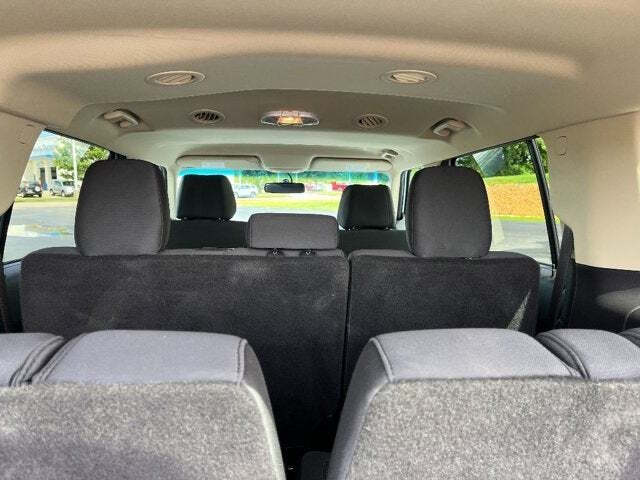 2019 Ford Flex 11