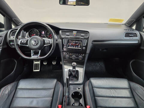 2015 Volkswagen Golf GTI Autobahn