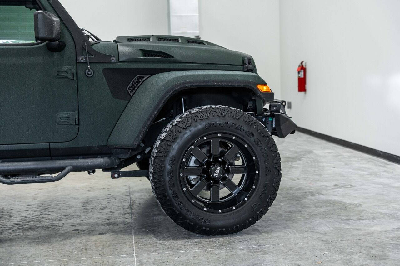 2018 JEEP Wrangler SUV / Crossover - $47,999