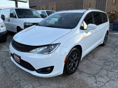 2018 Chrysler Pacifica Touring L Plus