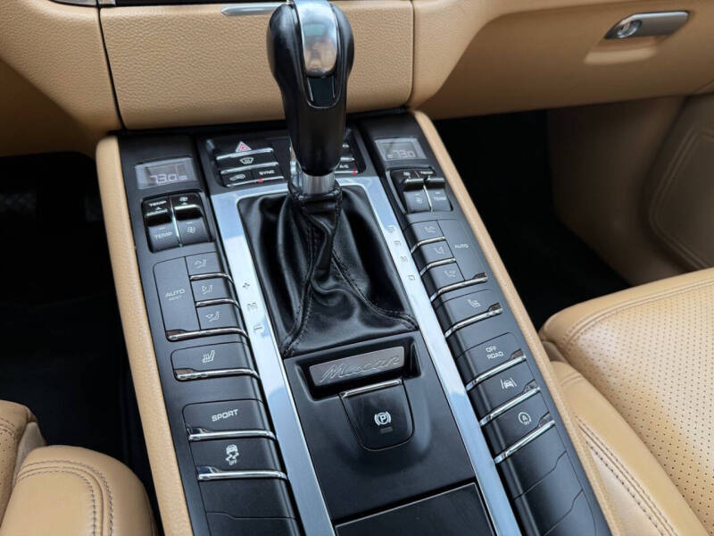 2018 Porsche Macan