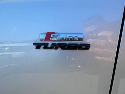 2014 Audi A4 2.0T quattro Premium