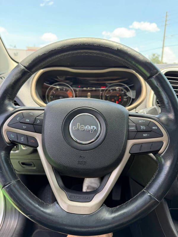 2017 Jeep Cherokee Latitude